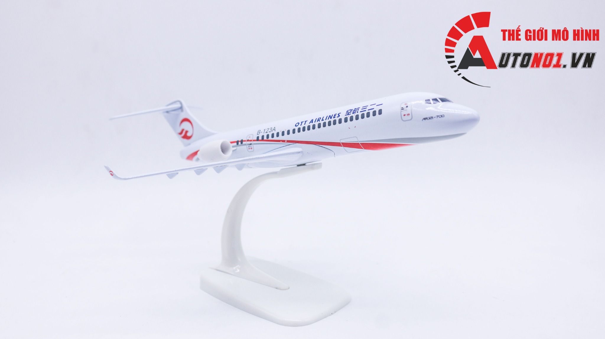  Mô hình máy bay China OTT Airlines ARJ kích thước 20cm MB20080 