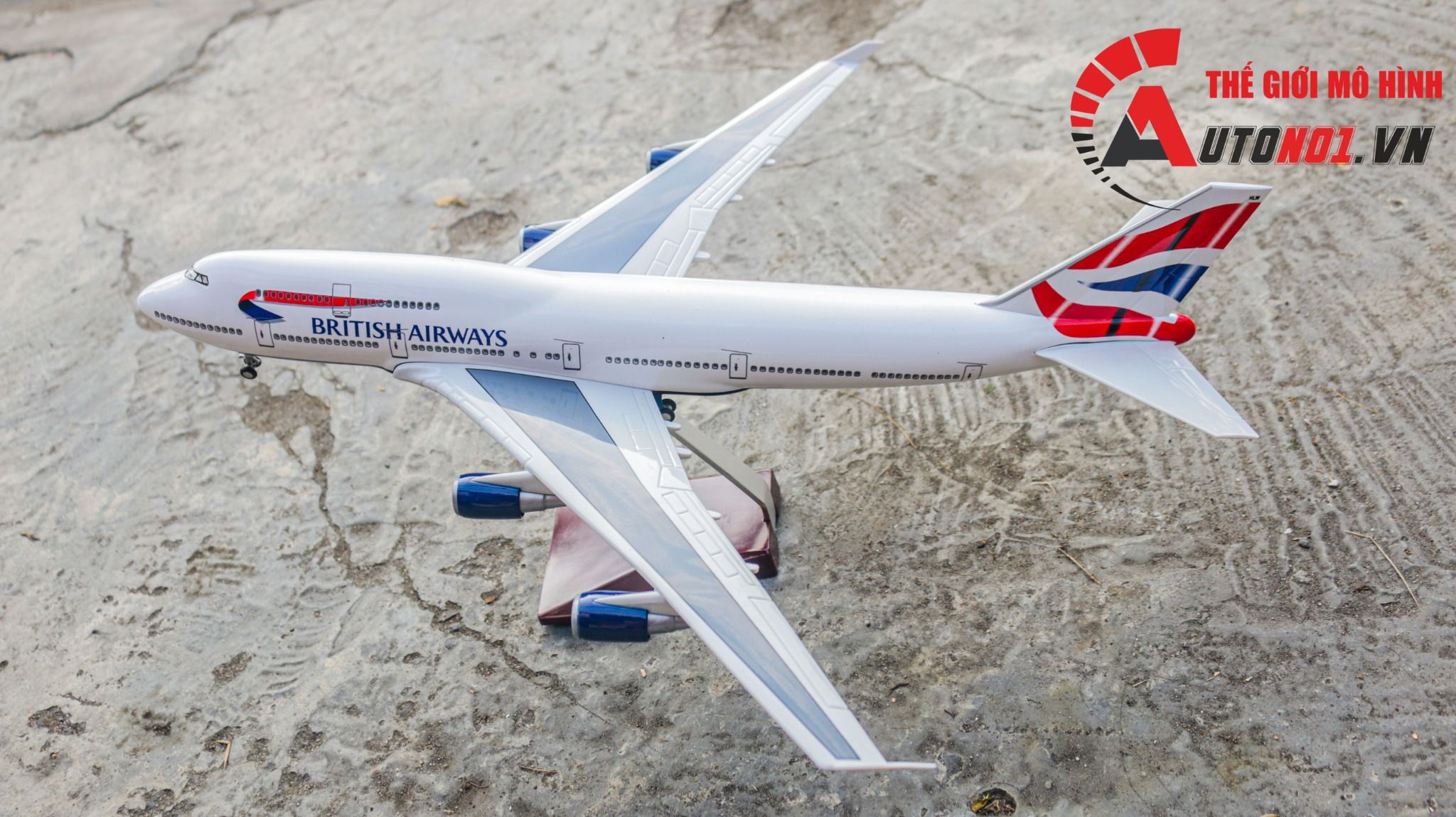  Mô hình máy bay British Airways Boeing B747 United Kingdom UK 47cm 1:160 có đèn led tự động theo tiếng vỗ tay hoặc chạm MB47038 