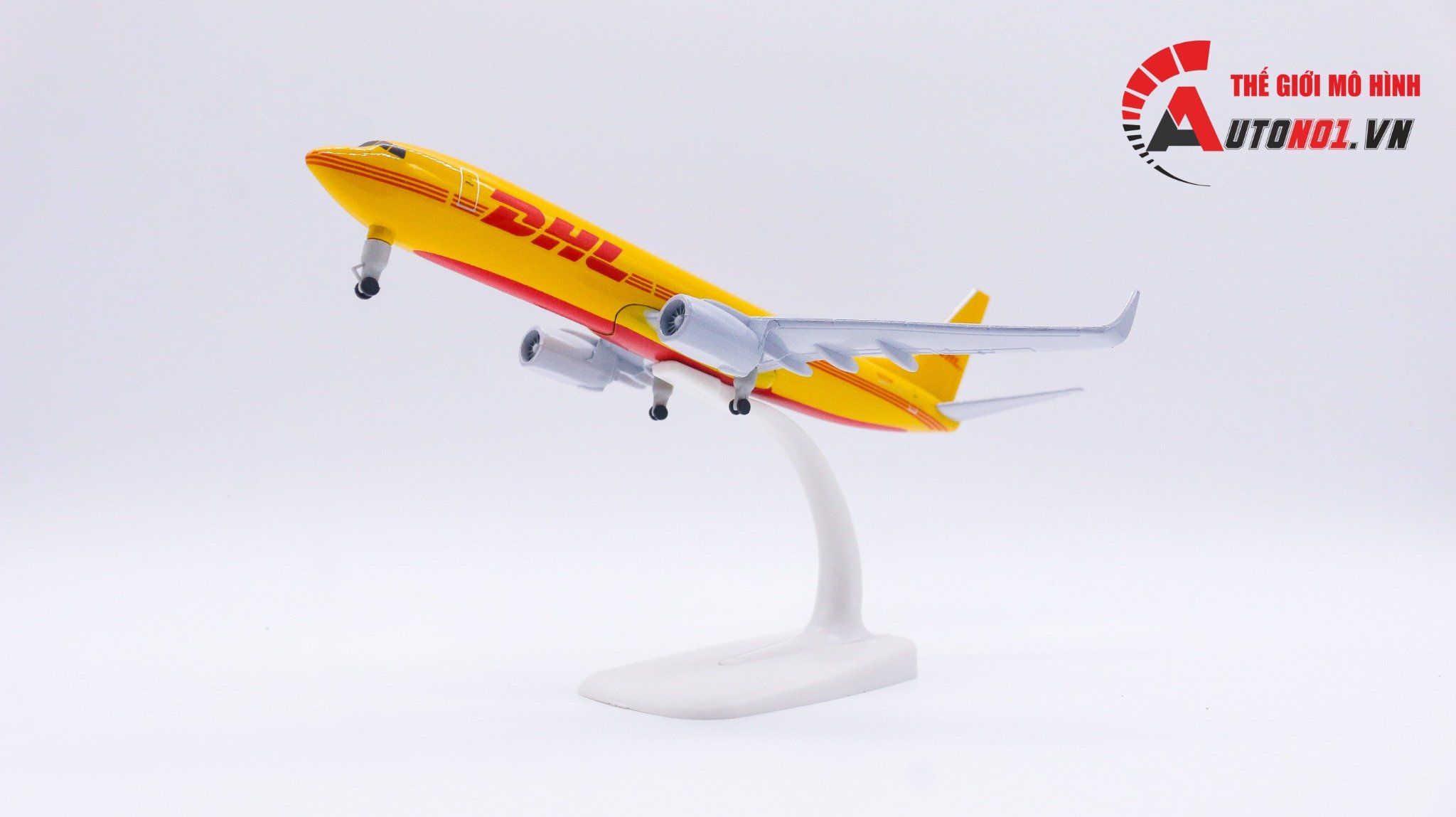  Mô hình máy bay DHL Airlines Boeing B737-800 N859AM 20cm MB20020 