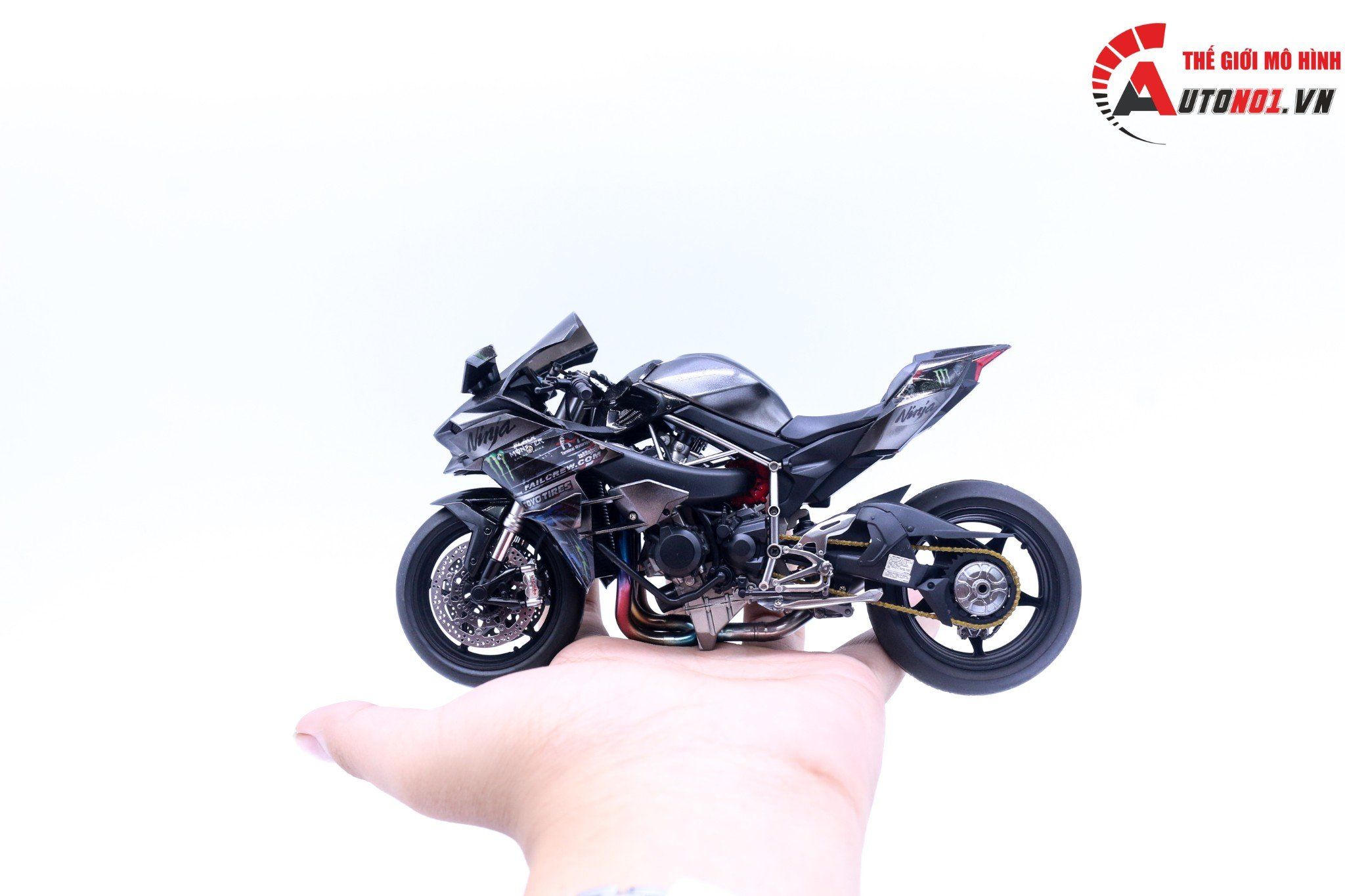  Mô hình xe Kawasaki H2r Custom 1:12 Tamiya D063 