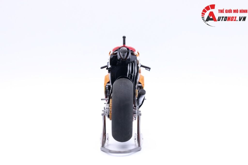 MÔ HÌNH REPSOL HONDA RC213V 2014 1:12 TAMIYA 6611