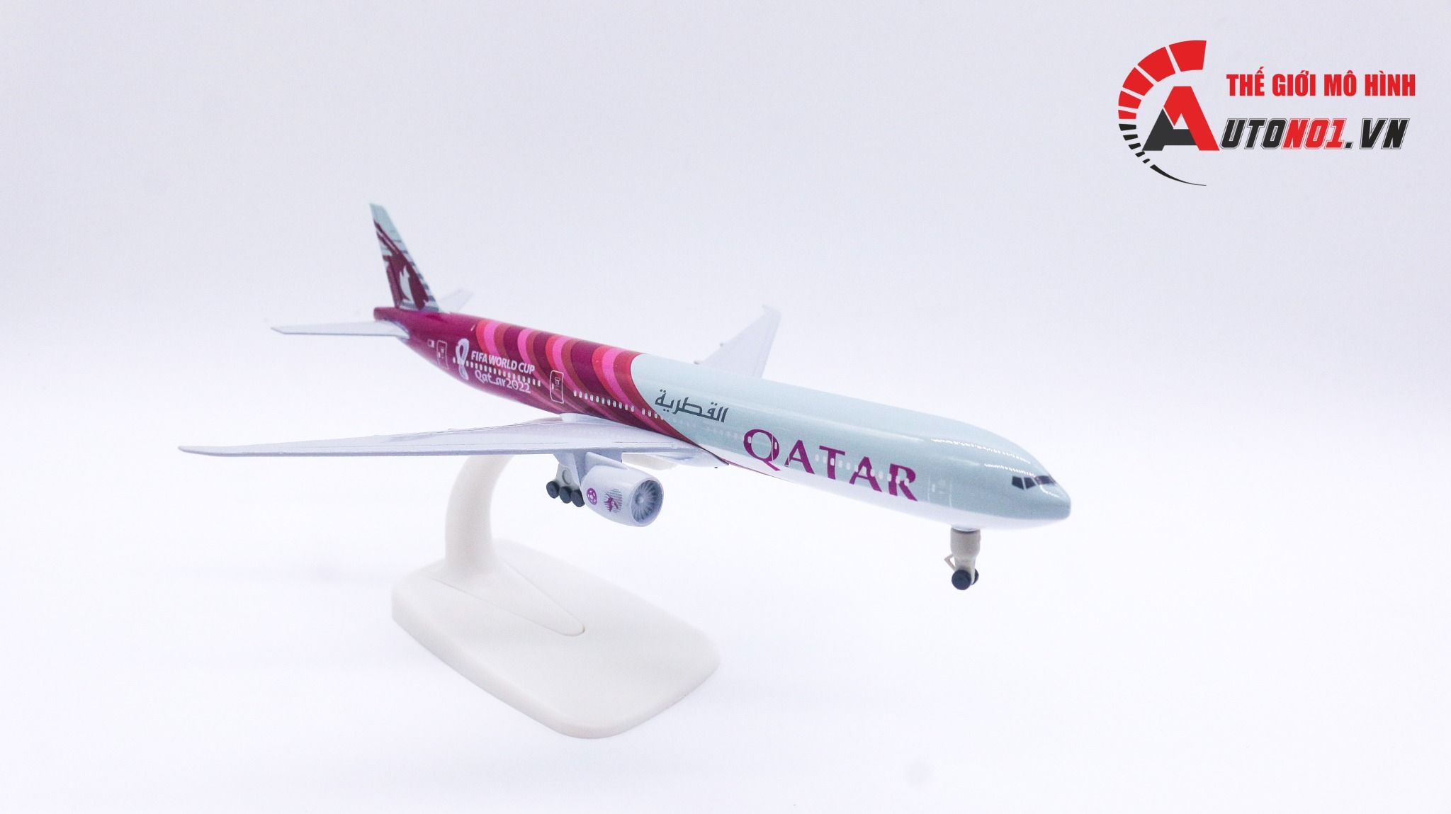  Mô hình máy bay Fifa World Cup Qatar 2022 Boeing B777 20cm MB20032 