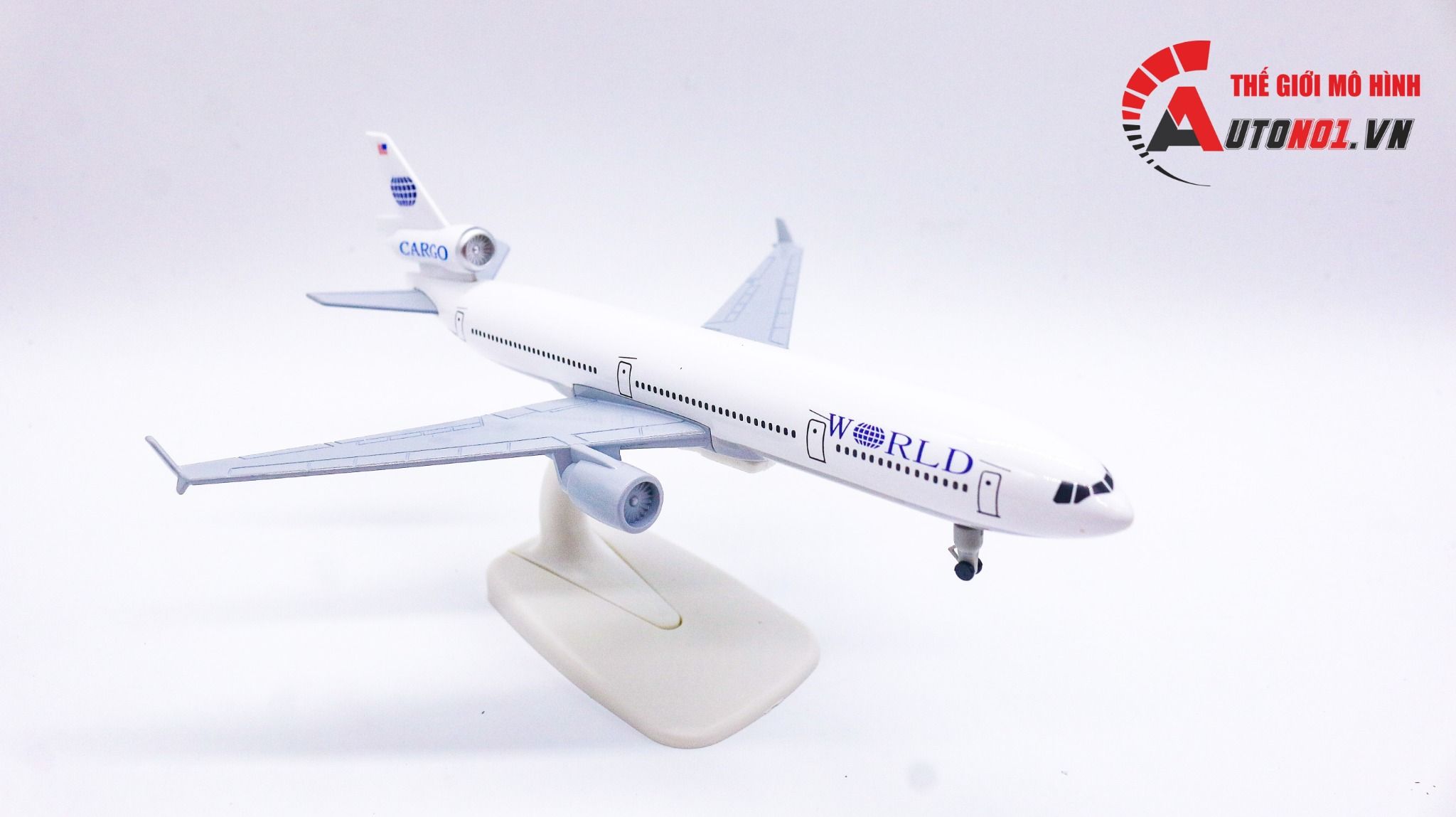  Mô hình máy bay World Airways Cargo MD-11 20cm MB20015 