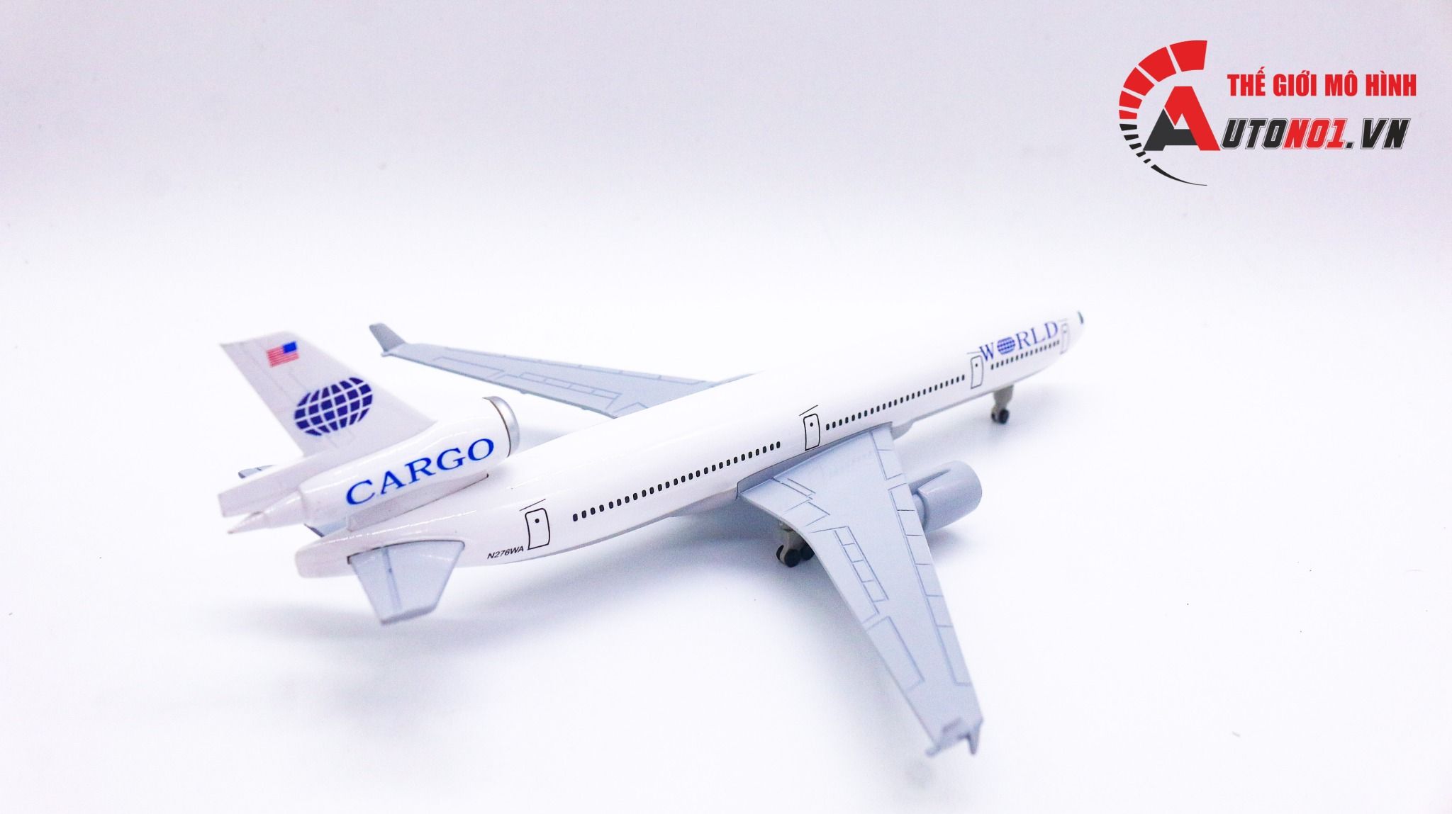  Mô hình máy bay World Airways Cargo MD-11 20cm MB20015 