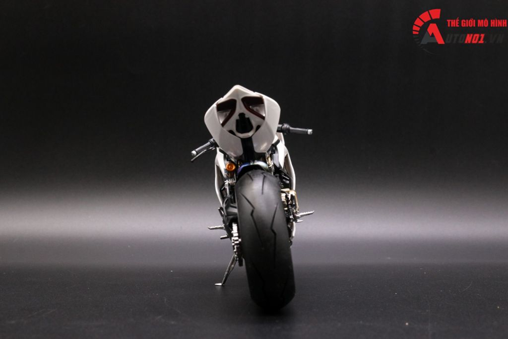 MÔ HÌNH SIÊU XE DUCATI 1199 PANIGALE WHITE PEARL 1:12 TAMIYA D059