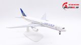  Mô hình máy bay United Boeing B787 20cm MB20035 