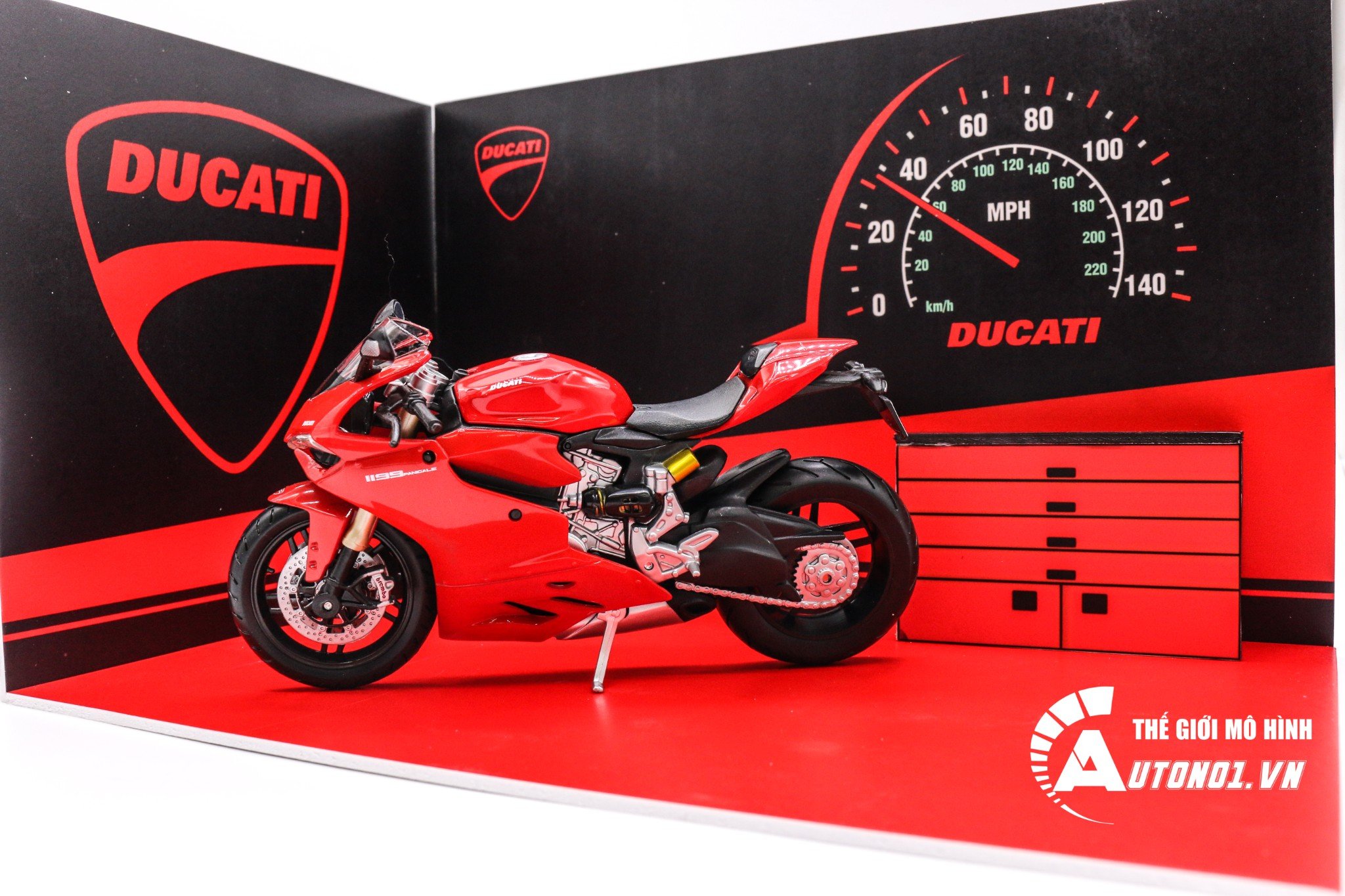 COMBO MÔ HÌNH XE & SHOWROOM TRƯNG BÀY DUCATI 1199 PANIGALE 1:12 MAISTO CB002