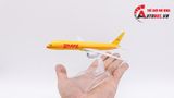  Mô hình máy bay vận chuyển DHL Airlines Boeing B757 16cm MB16037 