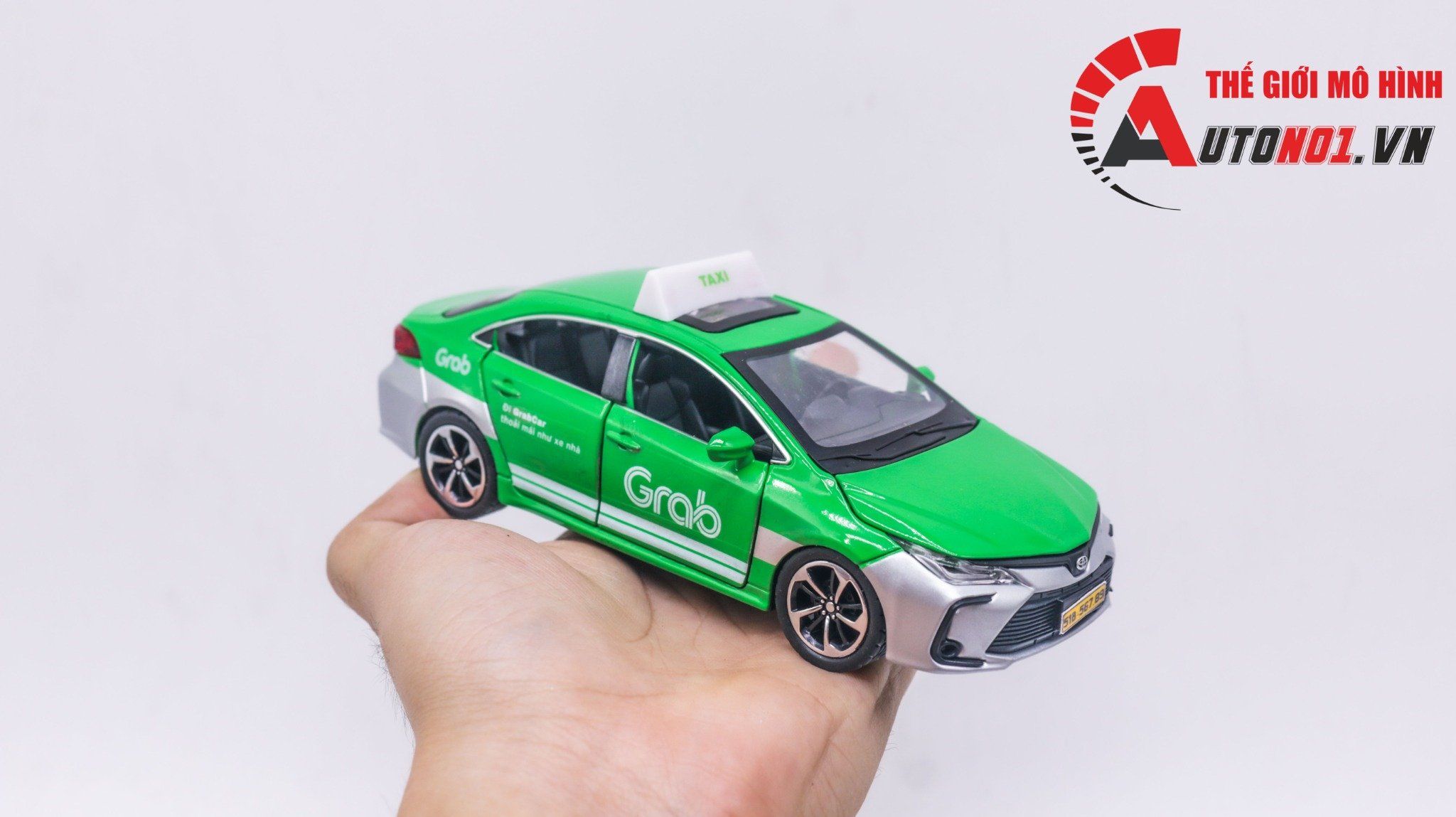  Mô hình xe độ dịch vụ Toyota Corolla custom taxi grab có âm thanh - đèn tỉ lệ 1:32 Autono1 OT334 