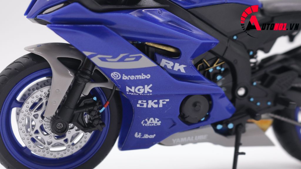 MÔ HÌNH XE YAMAHA R6 BLUE ĐỘ PÔ SC AUTONO1 D159