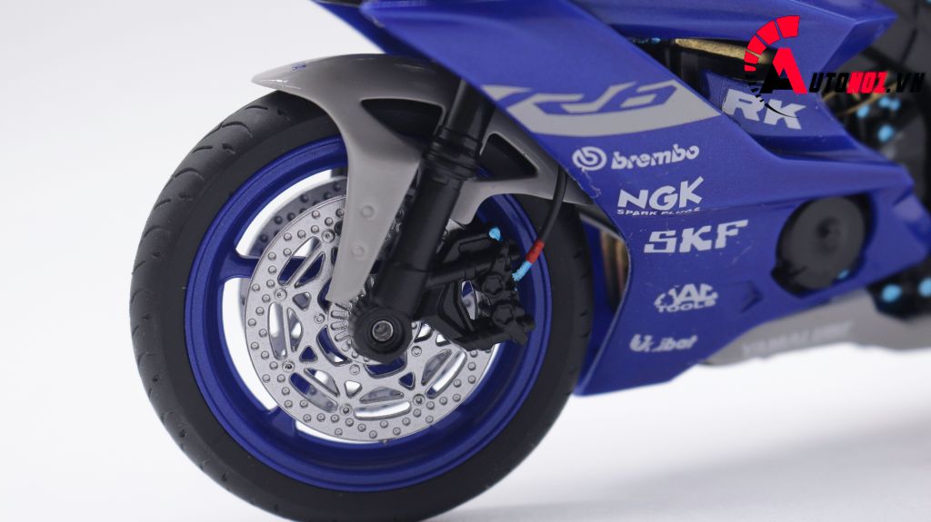 MÔ HÌNH XE YAMAHA R6 BLUE ĐỘ PÔ SC AUTONO1 D159