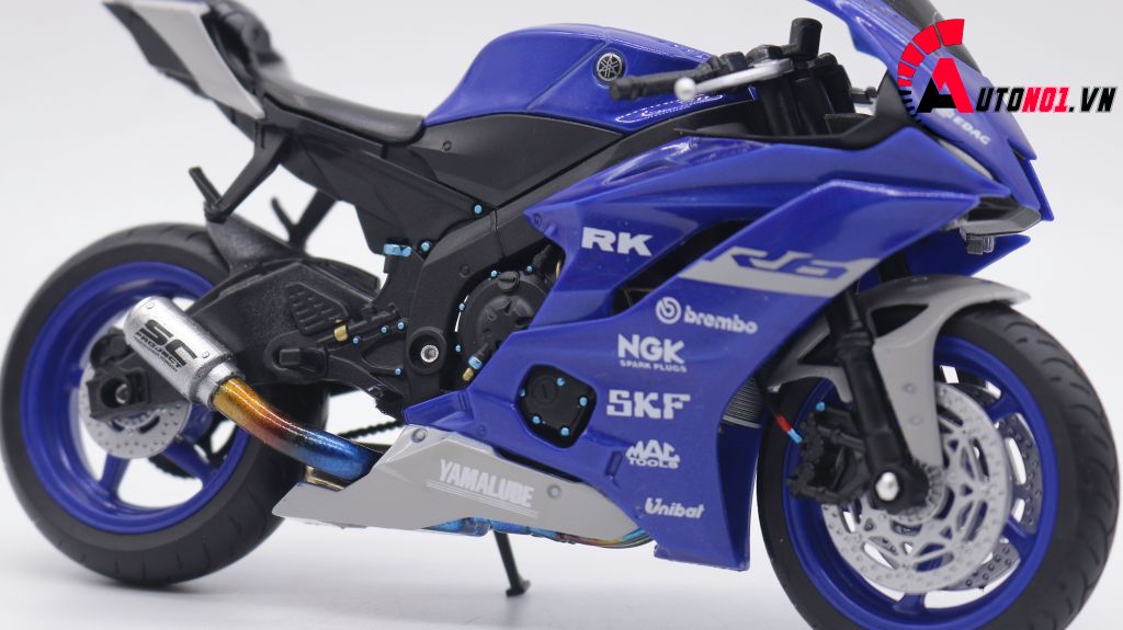 MÔ HÌNH XE YAMAHA R6 BLUE ĐỘ PÔ SC AUTONO1 D159