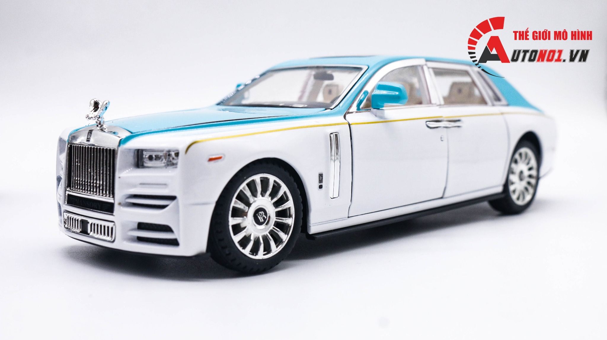  Mô hình xe Roll Royce Phantom VIII Mansory đánh lái được full open 1:24 Miniauto DC24101 7878 