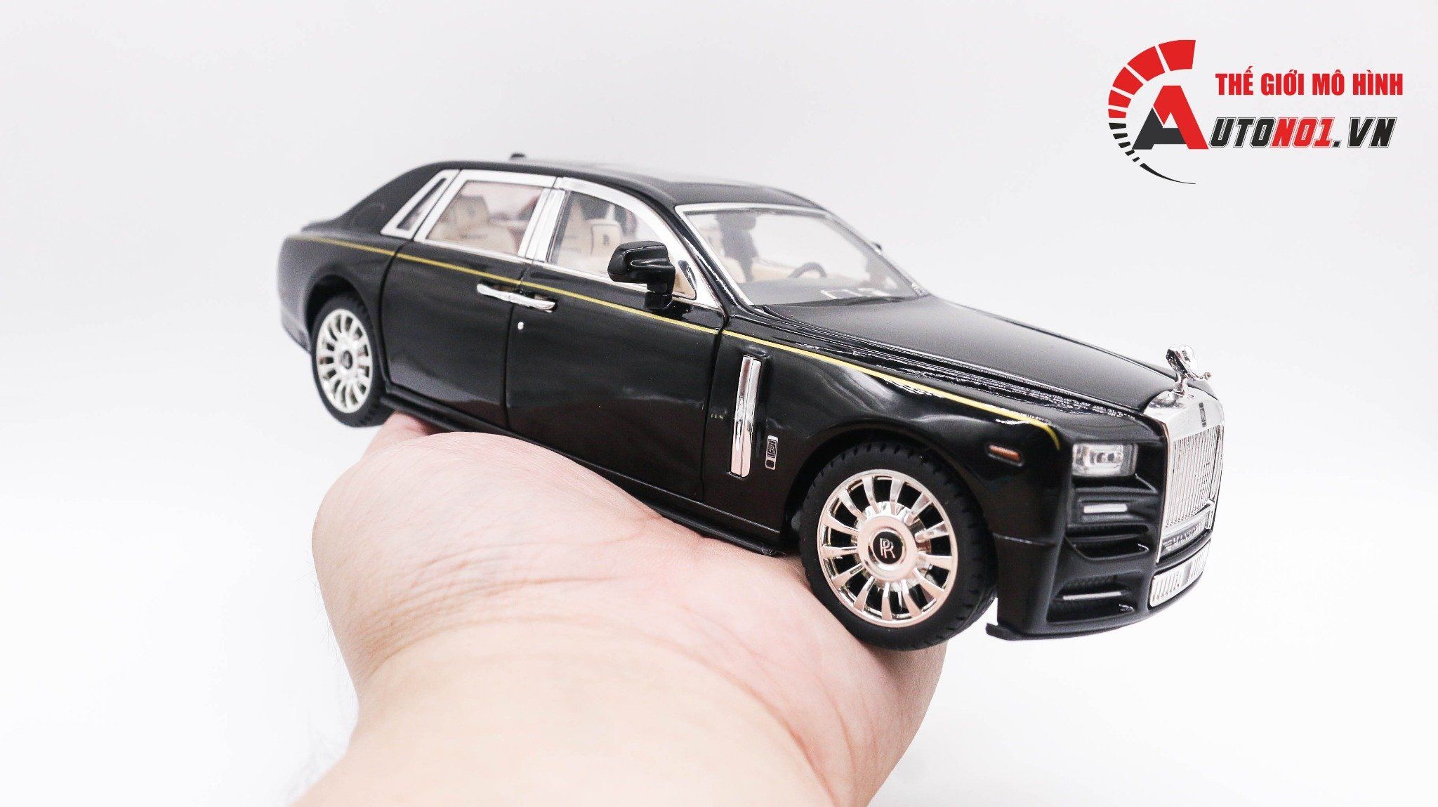  Mô hình xe Roll Royce Phantom VIII Mansory đánh lái được full open 1:24 Miniauto DC24101 7878 