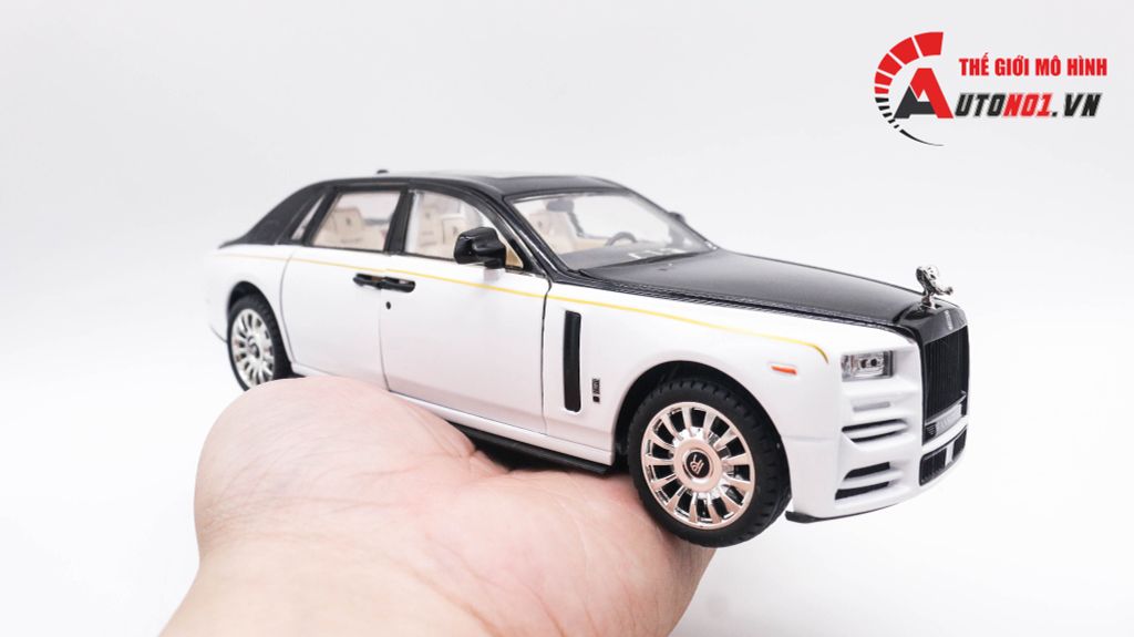 MÔ HÌNH XE ROLL ROYCE PHANTOM MANSORY 1:24 MINIAUTO 7878