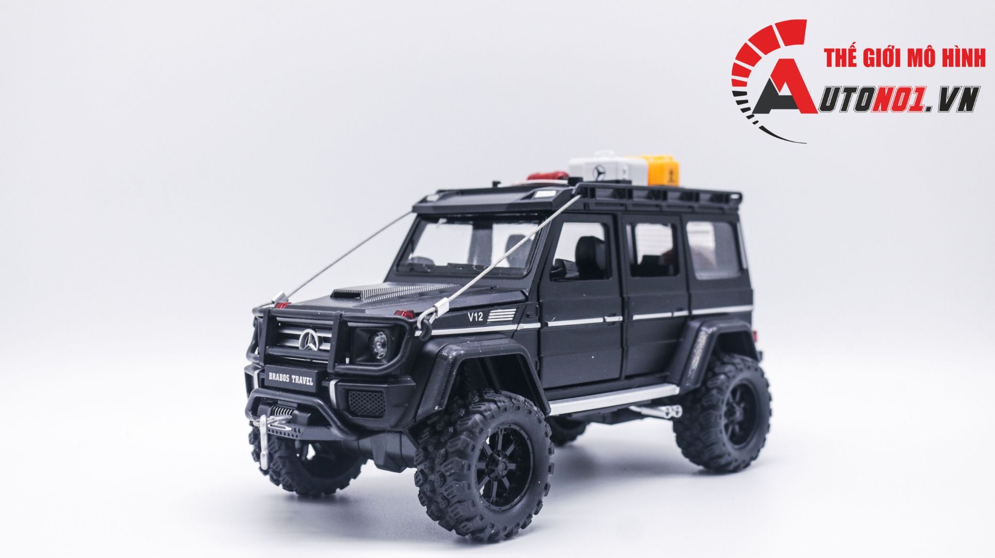  Mô hình xe Mercedes-Benz G550 Brabus Adventure full open, có đèn và âm thanh tỉ lệ 1:24 Chezhi OT099 