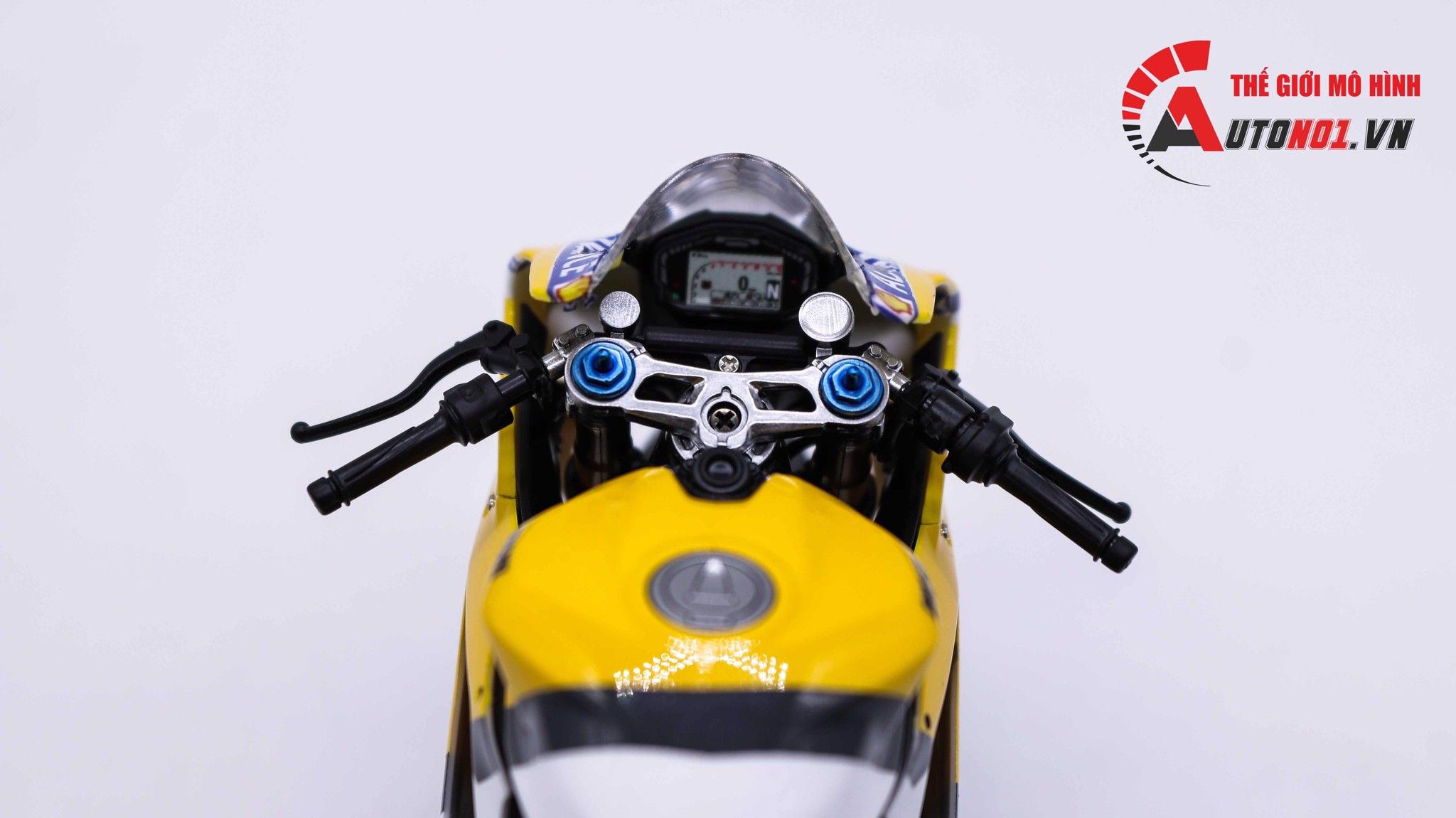  Mô hình xe cao cấp Ducati 899 Panigale Yellow Tỉ Lệ 1:12 Tamiya D127 