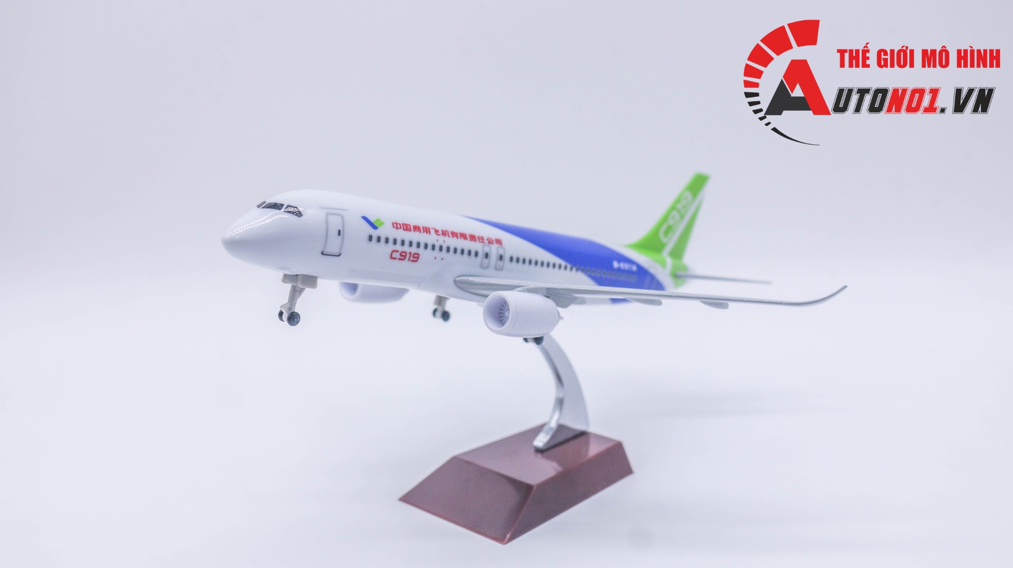  Mô hình máy bay China Air Comac C919 20cm MB20101 