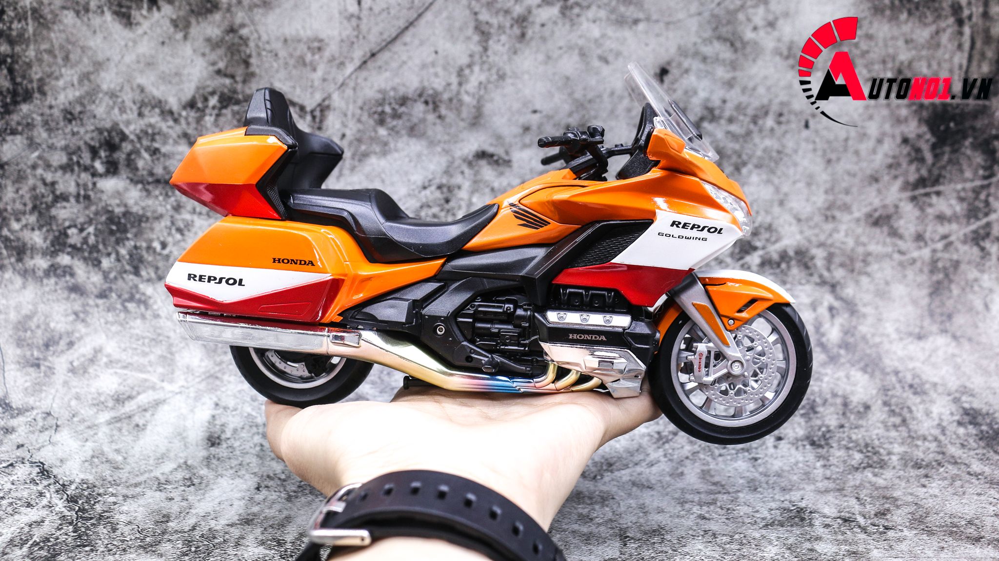  Mô hình xe độ Honda Goldwing 2020 Custom Repsol V2 1:12 Autono1 Welly D169C 