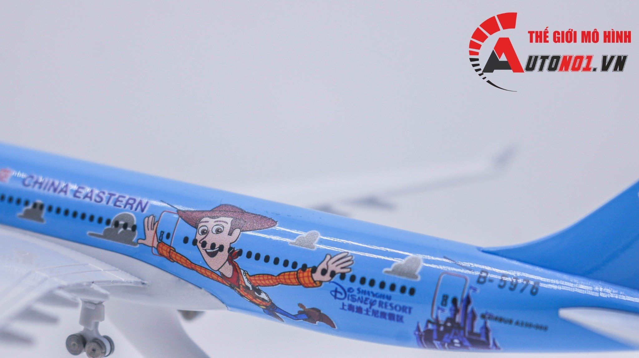  Mô hình máy bay China Eastern Buzz & Woody Airbus A330 kích thước 20cm MB20095 