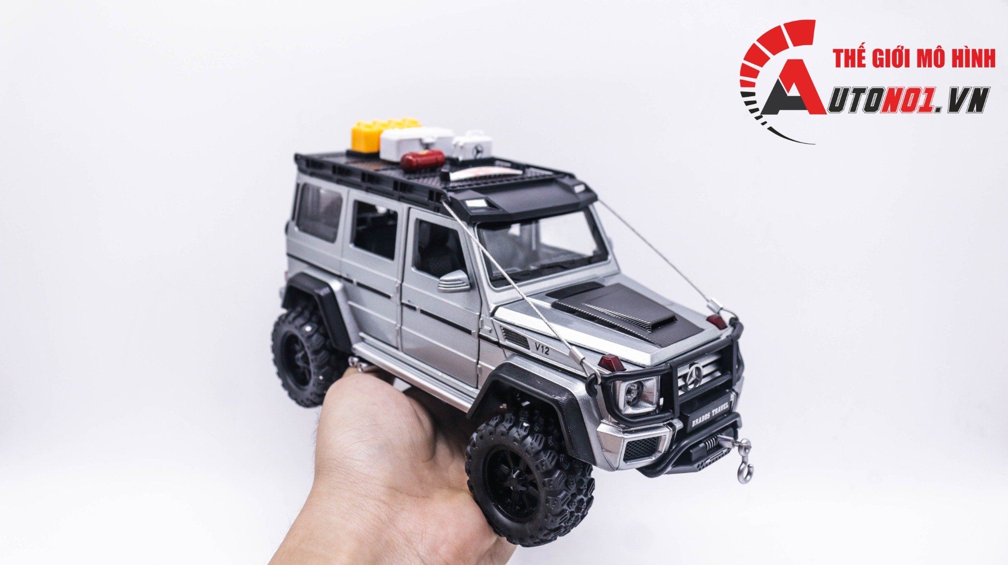  Mô hình xe Mercedes-Benz G550 Brabus Adventure full open, có đèn và âm thanh tỉ lệ 1:24 Chezhi OT099 