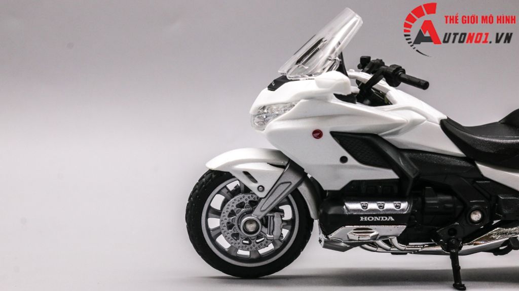 MÔ HÌNH XE HONDA GOLDWING WHITE 2020 1:18 WELLY 7867