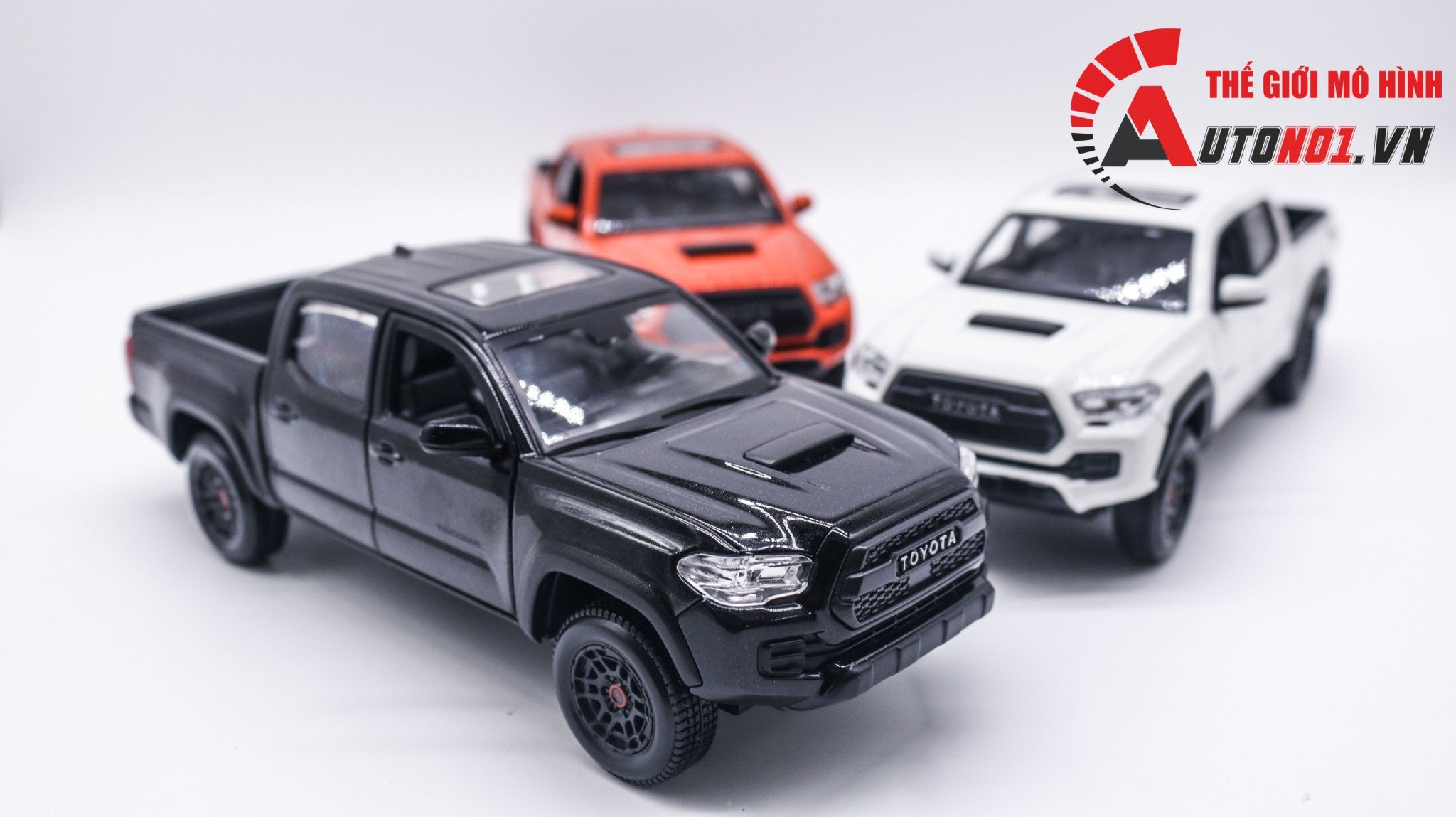  Mô hình xe Toyota Tacoma TRD Pro 2023 tỉ lệ 1:27 Maisto 32910 OT343 