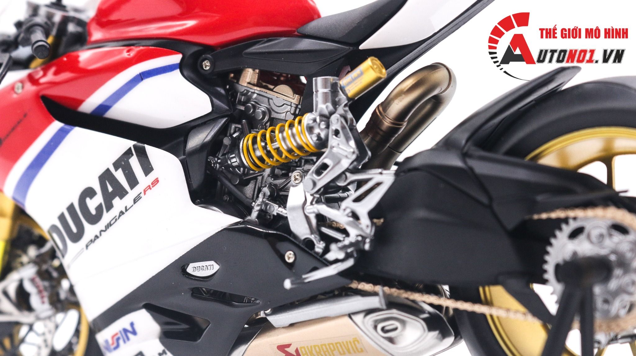  Mô hình xe cao cấp Ducati 1199 Audi Rs cao cấp Nồi Khô Tỉ Lệ 1:12 Tamiya D128 