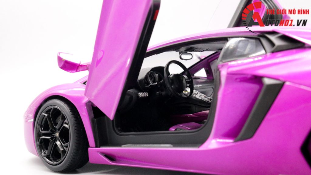 MÔ HÌNH XE LAMBORGHINI AVENTADOR LP700-4 PURPLE 1:28 WELLY 7870