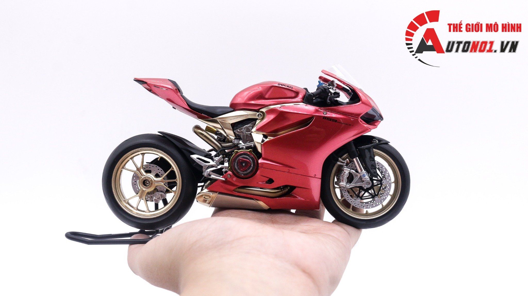  Mô hình xe cao cấp Ducati 1199 Iron Man Version độ nồi 1 1:12 Tamiya D227N 