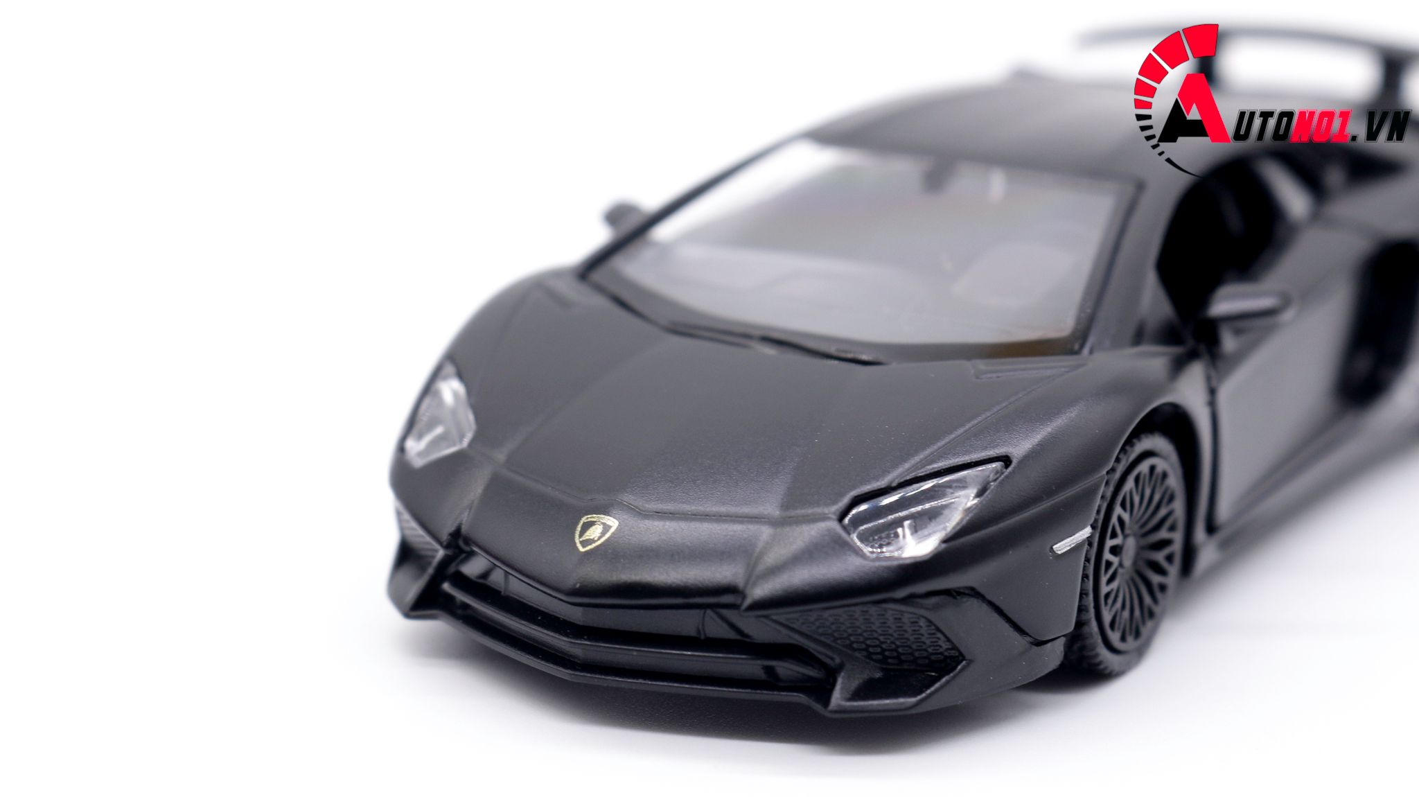  Mô hình xe Lamborghini Aventador Lp750-4 Sv Coupe Black 1:36 Scale Model 7591 