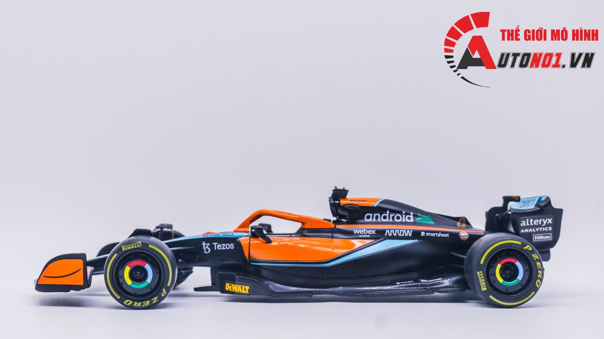  Mô hình xe đua F1 McLaren MCL36 2022 #3 - #4 Hybrid 1:24 Rastar có bản quyền OT357 