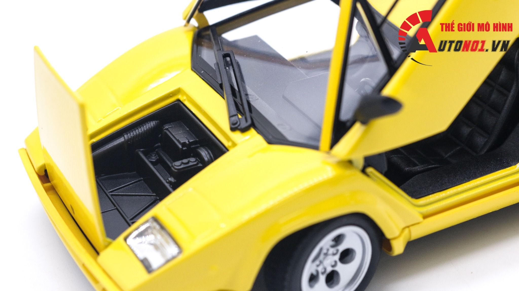  Mô hình xe Lamborghini Countach đánh lái được full kính tỉ lệ 1:24 Welly OT020 