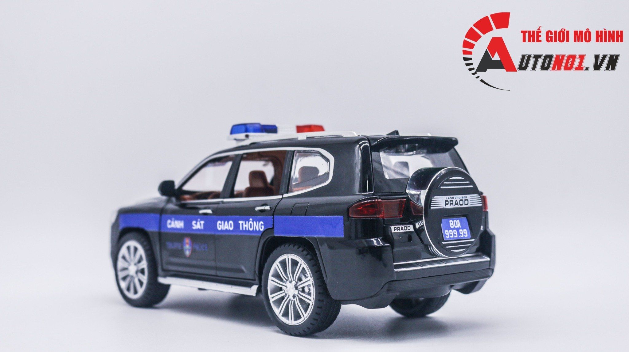  Mô hình xe ô tô độ CSGT Toyota Prado cảnh sát giao thông Việt Nam màu đen 1:24 full open có còi hú OT380 