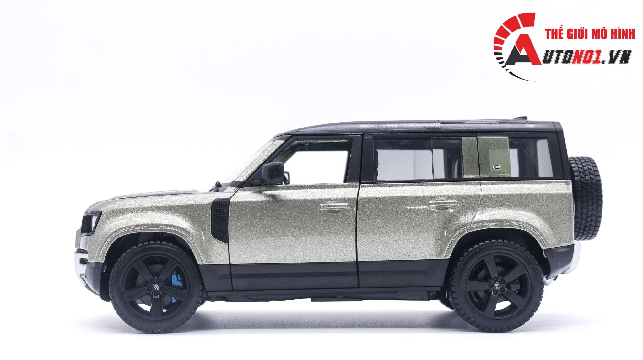  Mô hình xe Land Rover Defender 110 2022 mở được 2 cửa tỉ lệ 1:25 Bburago OT022 