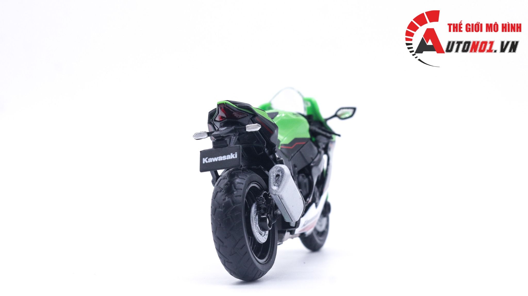  Mô hình xe Kawasaki Ninja ZX10-R 2021 green tỉ lệ 1:18 Welly MT005 