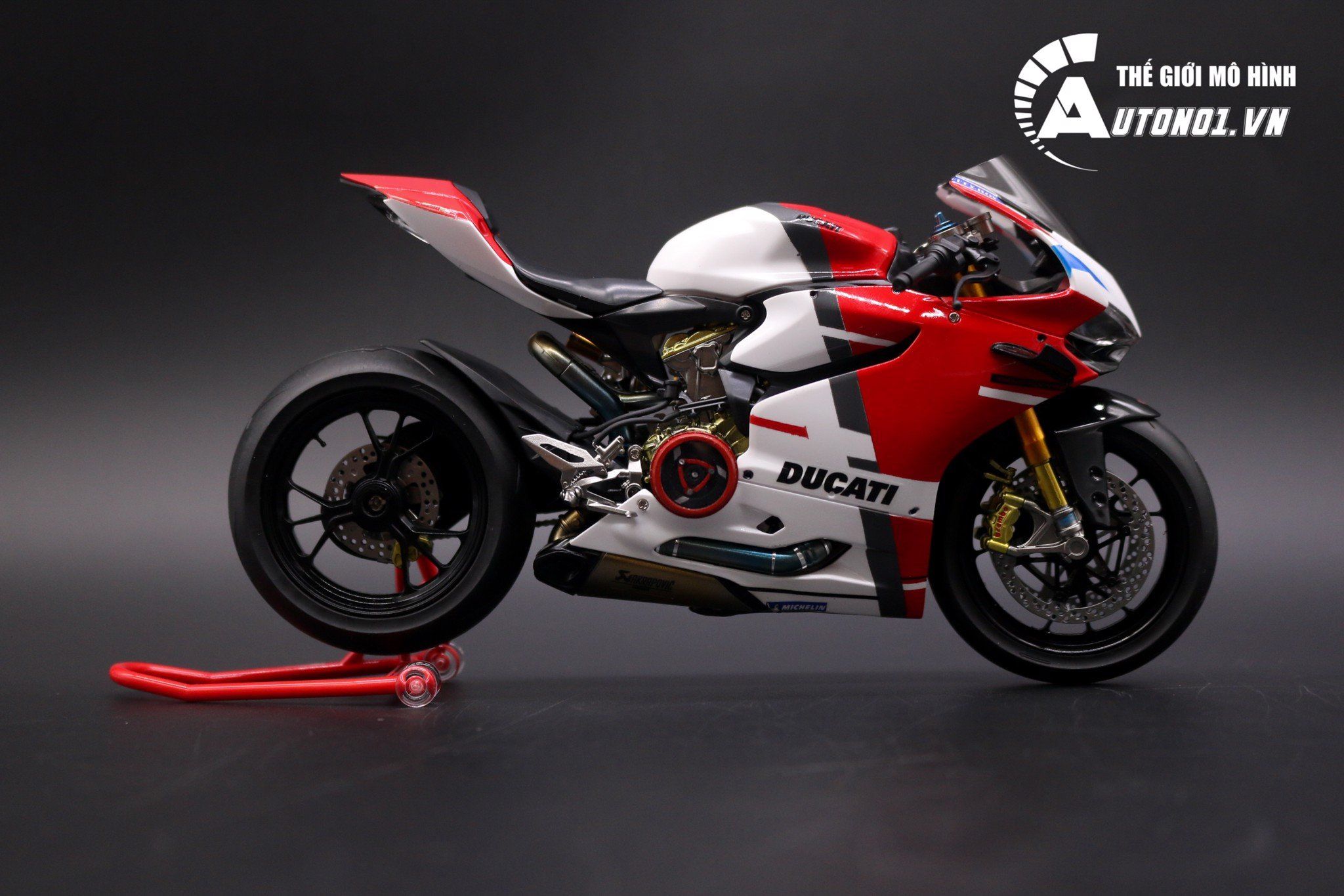  Mô hình xe cao cấp Ducati 1199 Corse 1:12 Tamiya D102 