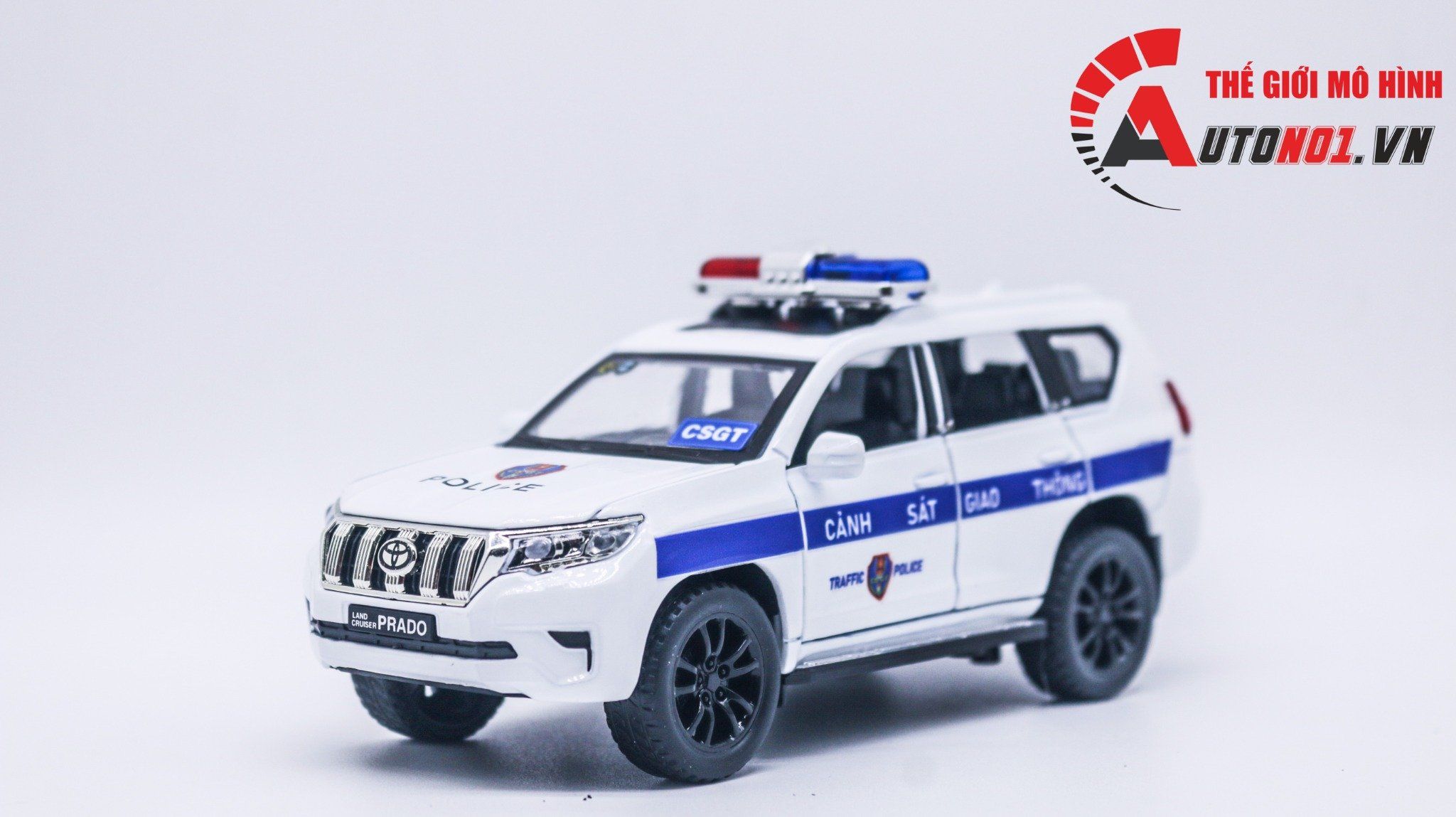  Mô hình xe ô tô độ CSGT Toyota Prado white full open tỉ lệ 1:32 Alloy Autono1 OT385 