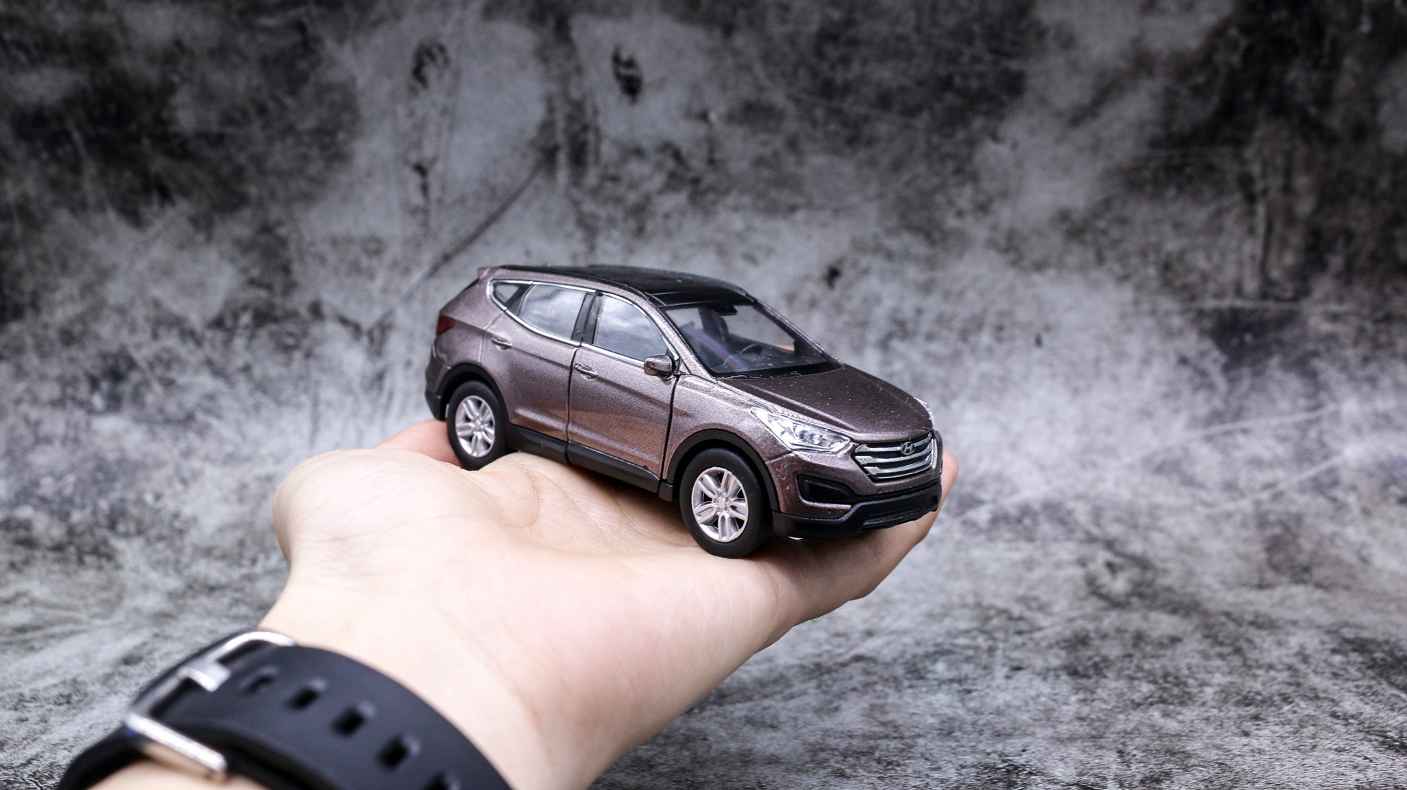  Mô hình xe Hyundai Santafe Brown 1:36 Welly 2052 