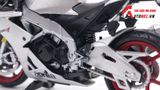  Mô hình xe Aprilia RSV4 1:12 Alloy Model 8030 