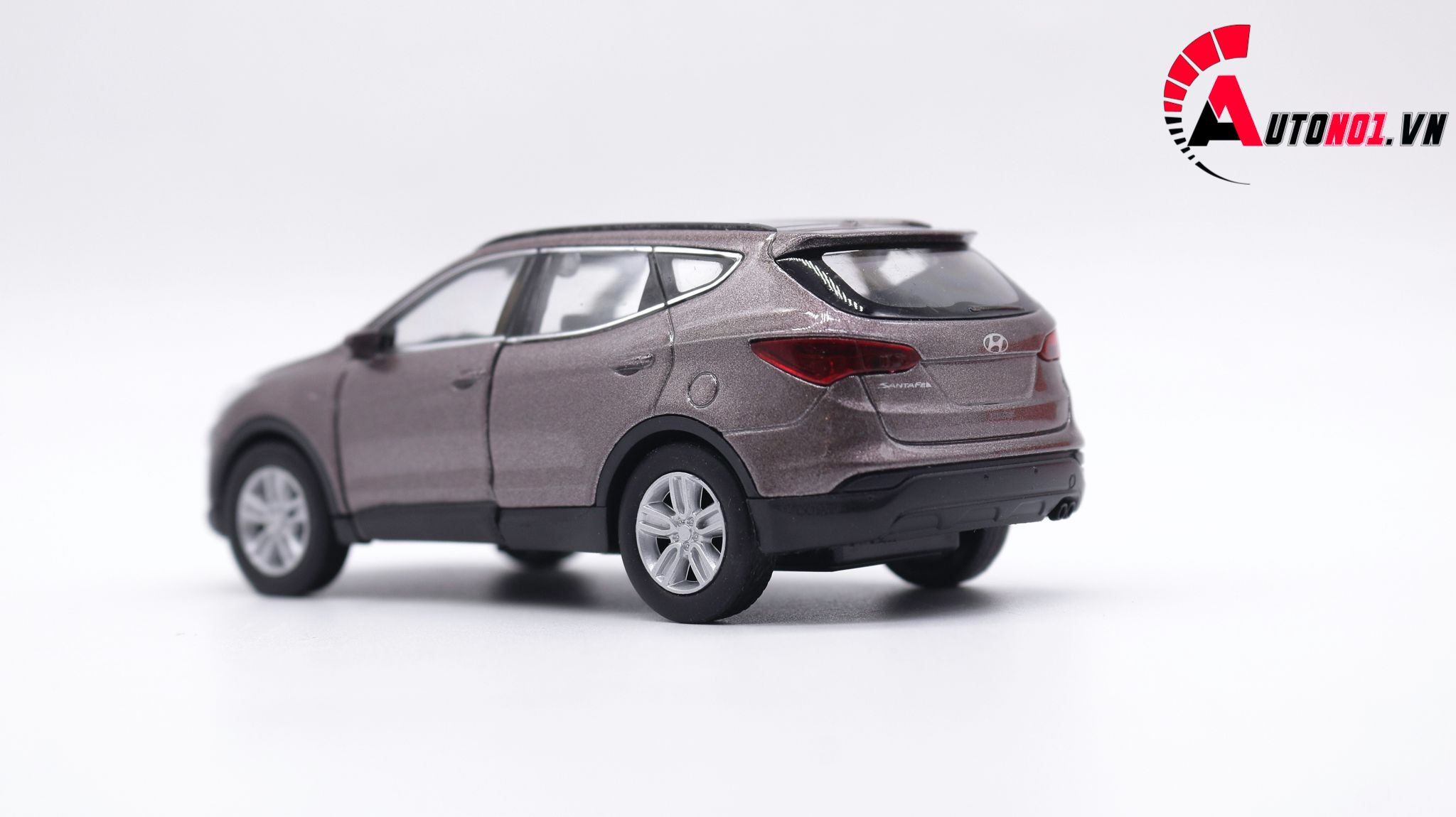  Mô hình xe Hyundai Santafe Brown 1:36 Welly 2052 