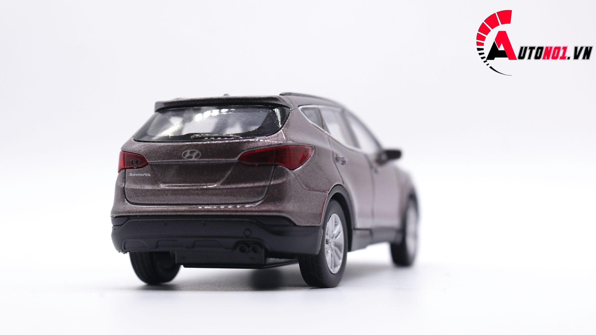  Mô hình xe Hyundai Santafe Brown 1:36 Welly 2052 