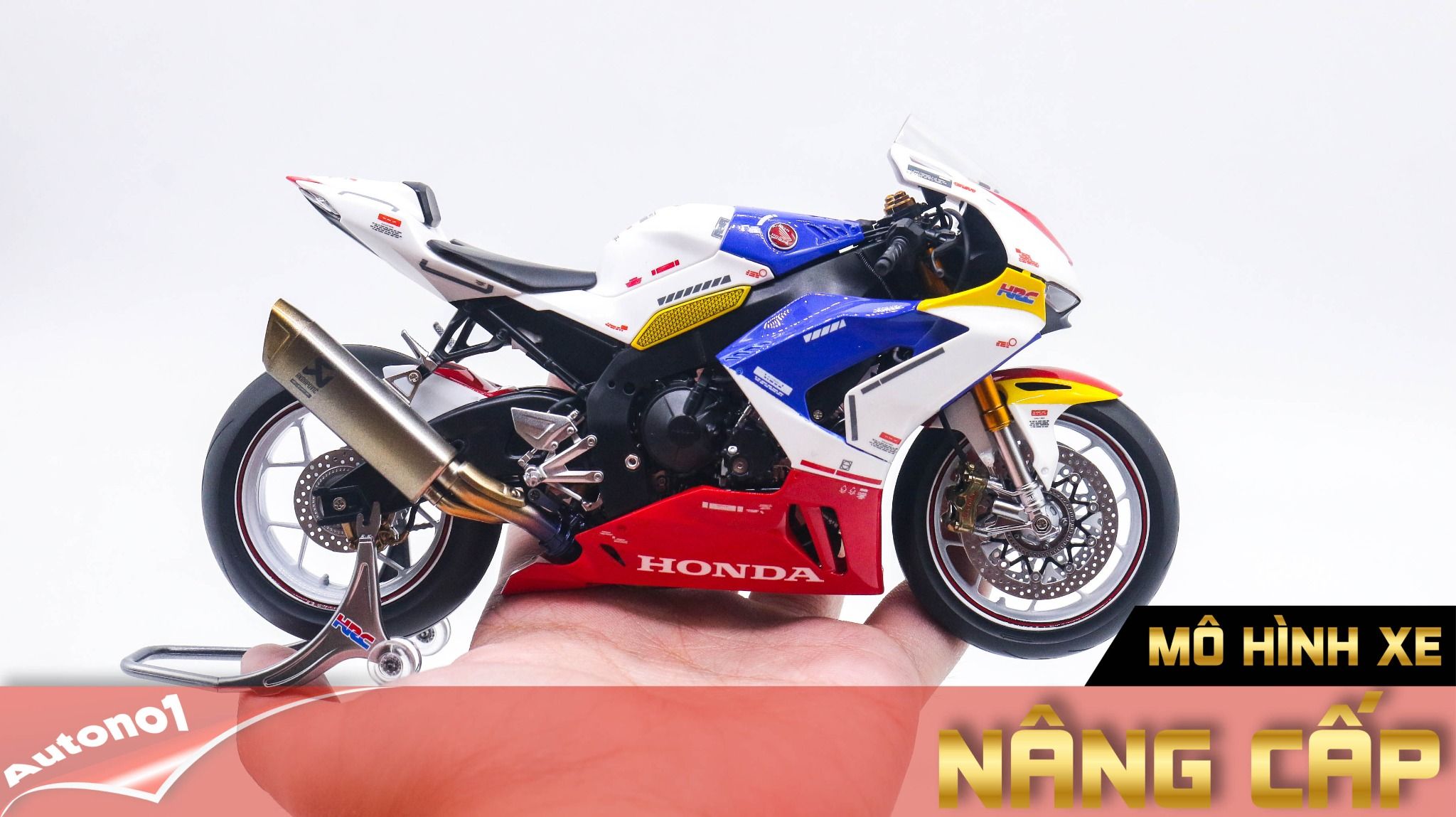  Mô hình xe Mô Tô Honda Cbr 1000rr Custom Gundam 1:12 Tamiya D097b 