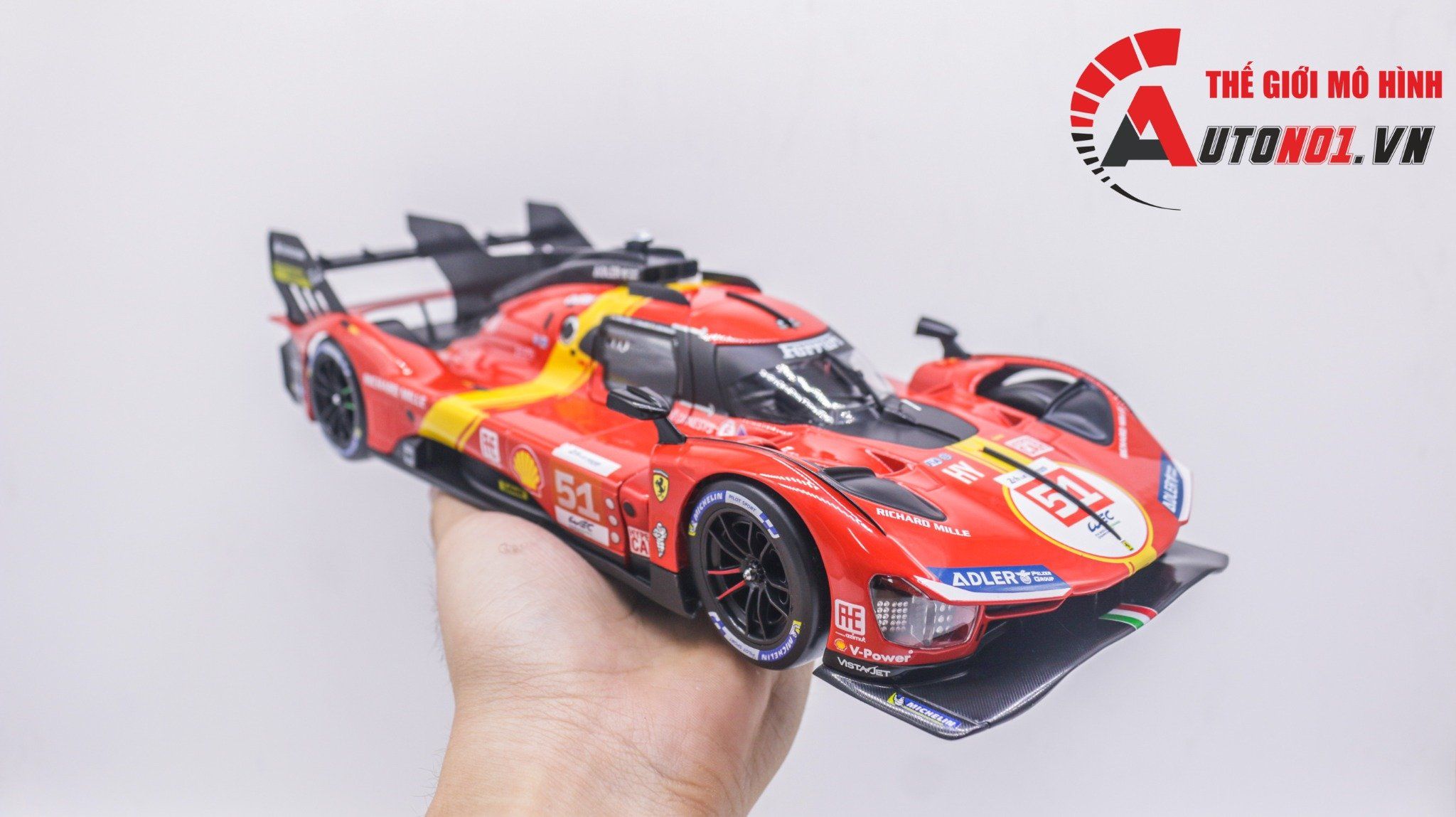  Mô hình xe Ferrari 499P 3.0L turbo V6 team Ferrari Corse #50 - #51 24h Le Mans 2023 tỉ lệ 1:18 Bburago OT374 