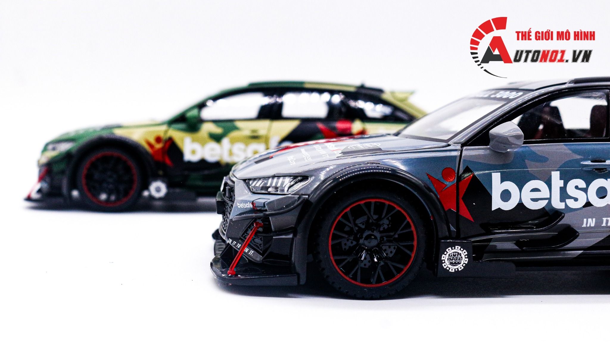  Mô hình xe đua Audi RS6 DTM 56 box camping full open tỉ lệ 1:24 Chezhi OT025 