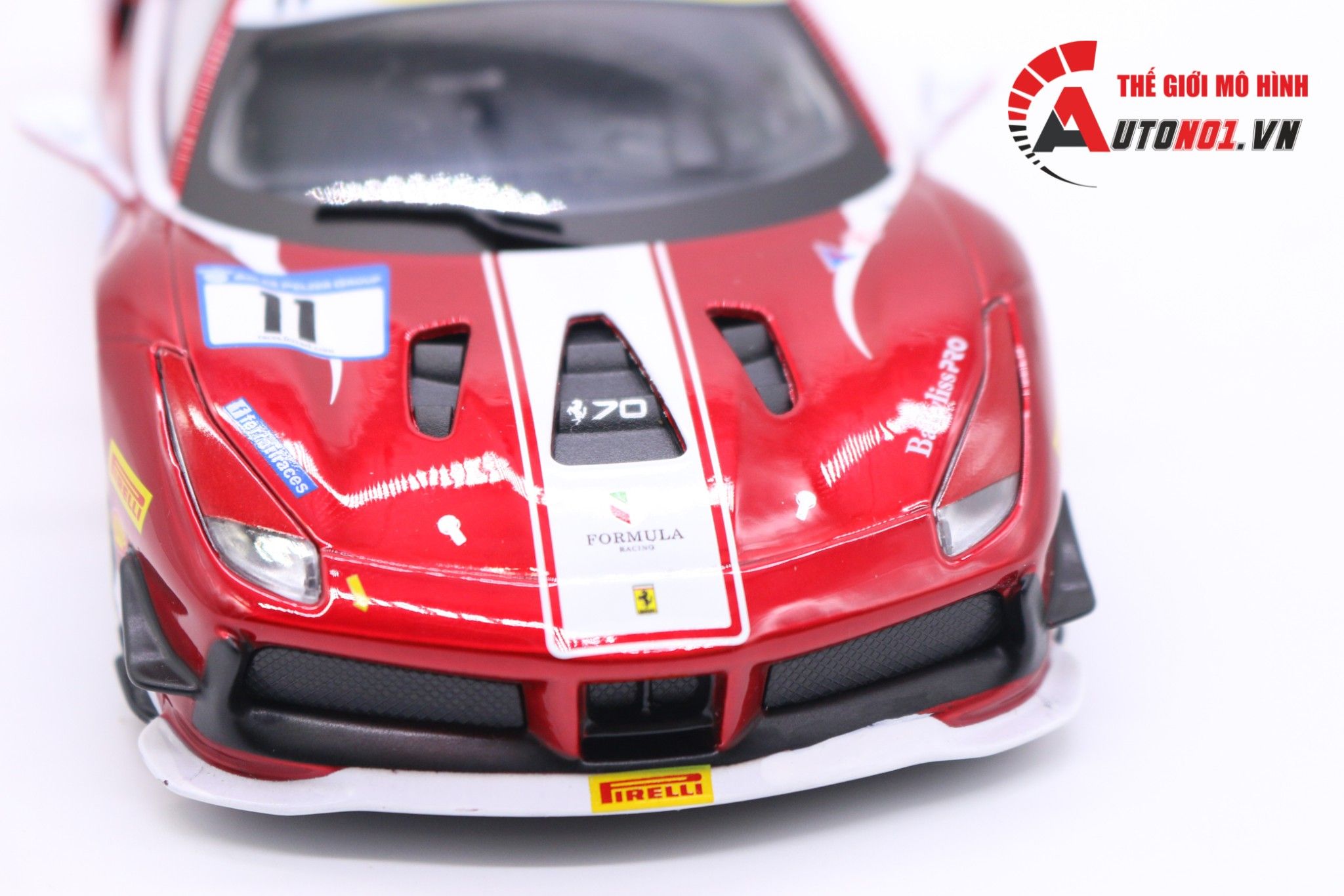  Mô hình xe Ferrari 488 Challenge 2017 red 1:24 Bburago 6843 