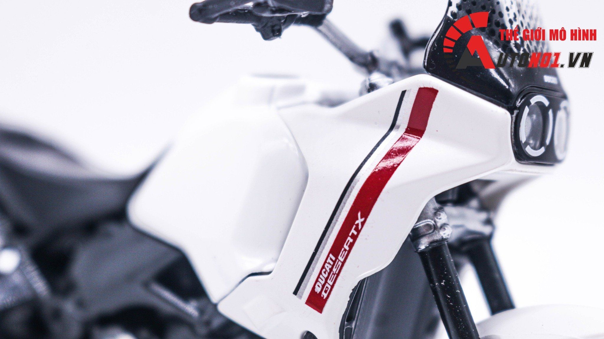  Mô hình xe mô tô Ducati Desert X tỉ lệ 1:18 Maisto MT071 