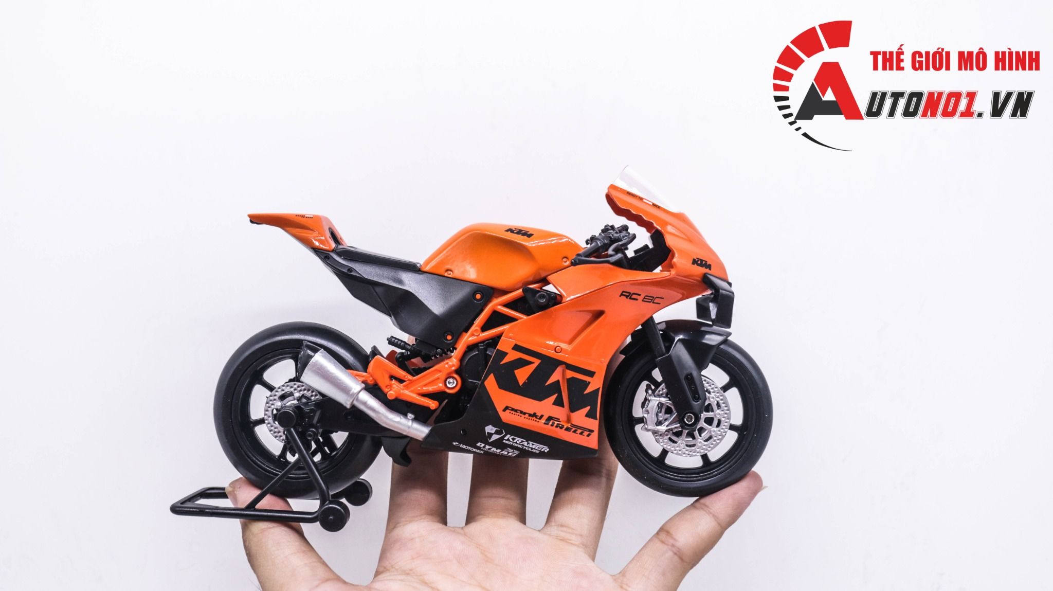  Mô hình xe KTM RC 8C tỉ lệ 1:12 Welly MT068 