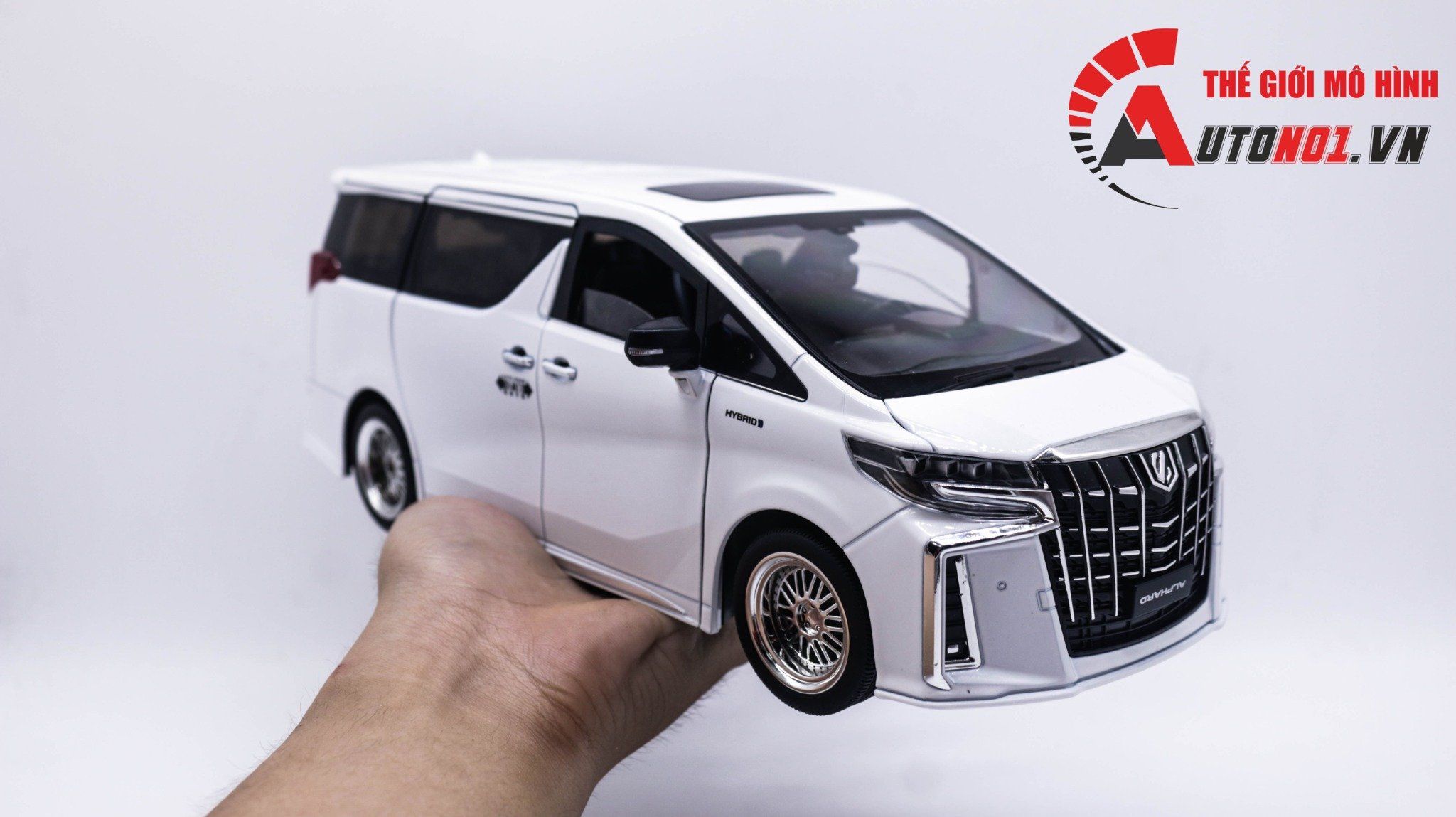  Mô hình xe Toyota Alphard 2023 full open - âm thanh - đèn cửa tự động mở tỉ lệ 1:18 Alloy model OT377 