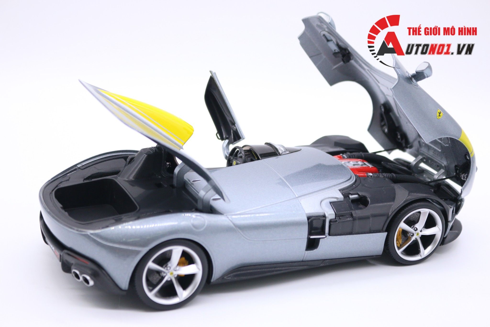  Mô hình xe Ferrari Monza Sp1 Sports 1:18 Bburago 6836 